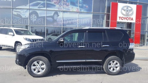 Молдинги на двери Toyota Land Cruiser Prado 150 / Lexus GX 460  цвет черный