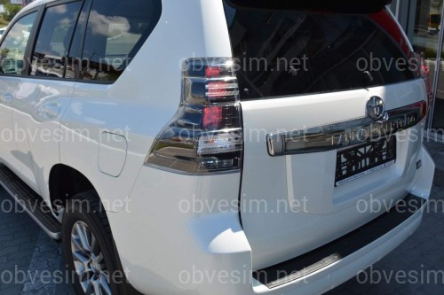 Задние дымчатые фонари Toyota Land Cruiser Prado 150 2009-2017