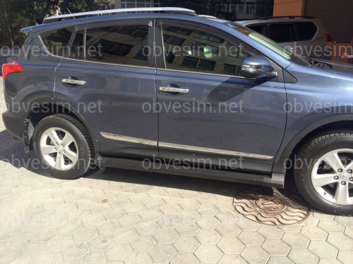 Молдинги дверей Toyota RAV-4 2013-2018 (хромированный пластик)