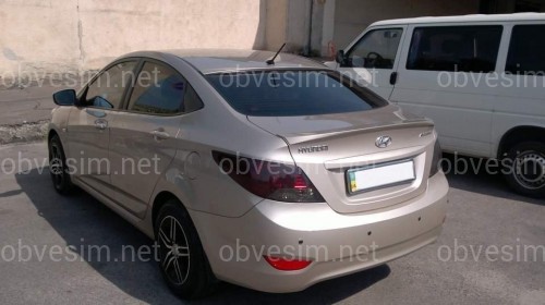 Спойлер лип багажника Hyundai Accent 2011-2015 ABS пластик под покраску