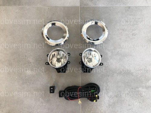 Противотуманные фары Toyota Land Cruiser Prado 150 2013- с хромированной окантовкой