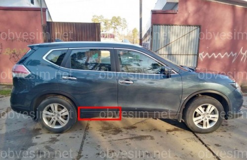 Молдинг двери Nissan X-Trail 32 / Rogue 2014-2016 задний правый