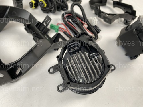 Комплект противотуманных LED фар для Toyota Land Cruiser Prado 150 2018-2023