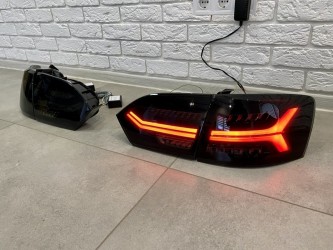 Задние LED фонари стопы Volkswagen Jetta 6 2011-2014 в стиле Audi Black