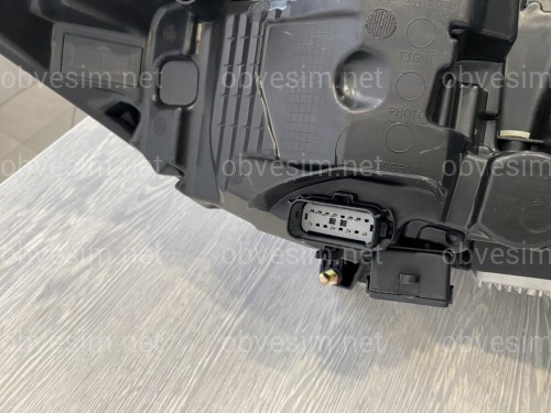 Передние LED фары Ford Fusion USA 2017-2021 (желтый габарит)