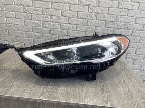 Передние LED фары Ford Fusion USA 2017-2021 (желтый габарит)