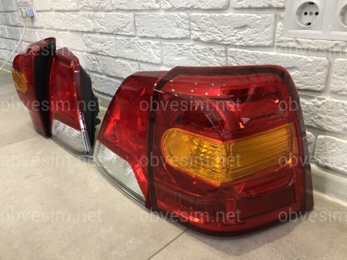 Задние фонари Toyota Land Cruiser 200 2007-2015 в стиле рестайлинг 2012-