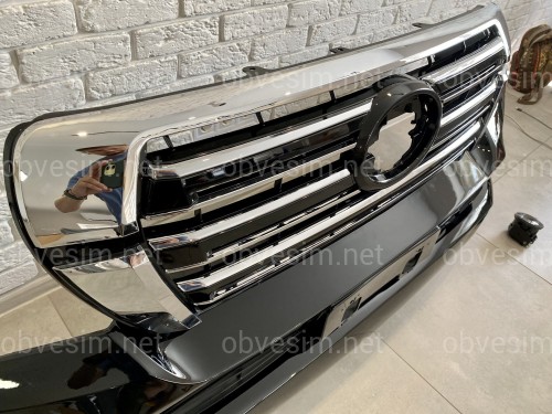 Бампер в сборе Toyota Land Cruiser 200 2007-2015 в стиле рестайлинг 2016+  цвет черный 202