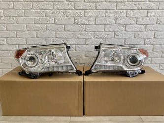Фары рестайлинг Toyota Land Cruiser 200 2007-2015 хром 2шт.