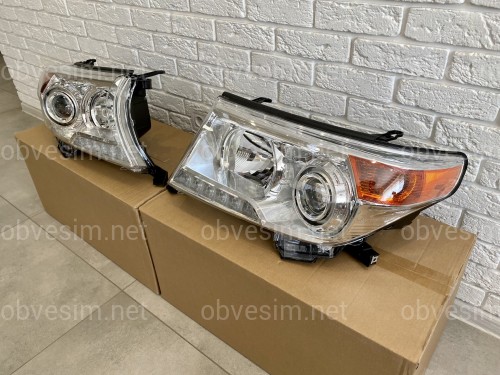 Фары рестайлинг Toyota Land Cruiser 200 2007-2015 хром 2шт.