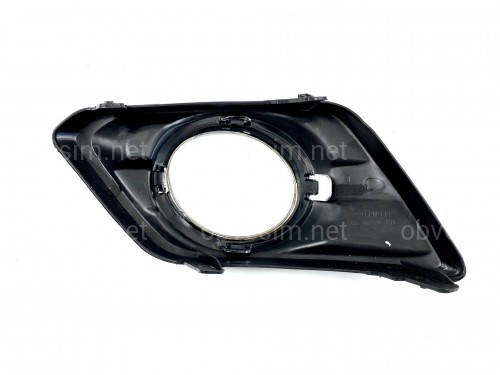 Рамка \ Крышка противотуманной фары правая Nissan X-Trail/ Rogue T32 2014-2016
