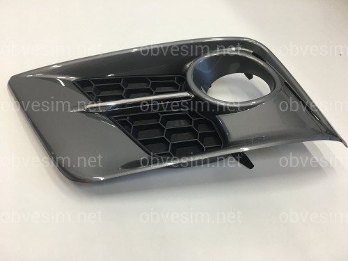 Накладка на противотуманную фару ЛЕВАЯ F-Sport Lexus LX570 2012-2015