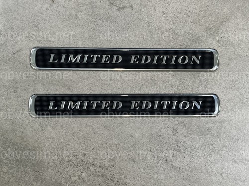 Наклейки на кузов Toyota Land Сruiser LIMITED EDITION 2шт