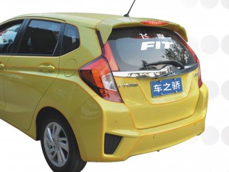 Спойлер на багажник Honda Jazz 3 / Fit 2014- ABS пластик под покраску