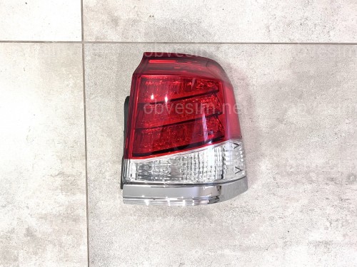 Внешний правый фонарь Lexus LX 570 рестайлинг 2012+