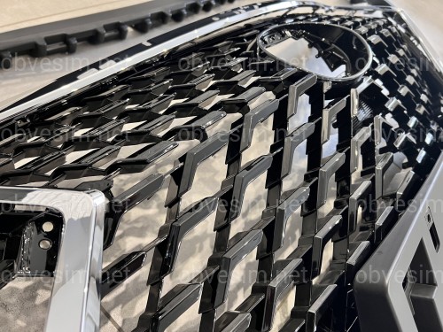 Бампер в сборе с решеткой в стиле 2020+ для Lexus RX 2015-2019