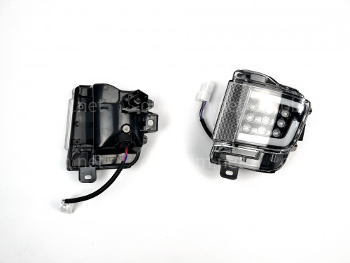 LED задние габариты (туманки) Toyota Land Cruiser 200 2015-2022 дымчатые, 2шт.