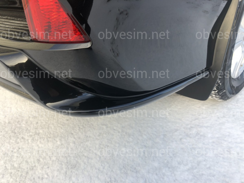 Обвес юбка заднего TRD бампера Lexus LX 570 2015-2021 цвет черный