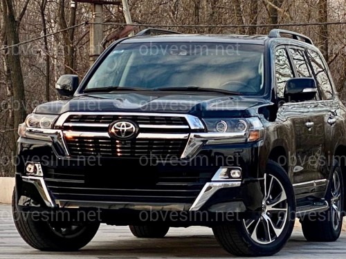 Решетка радиатора дизайн 2021 для Toyota Land Cruiser 200 2015-2021