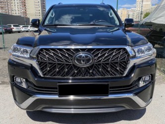Решетка радиатора TRD Toyota Land Cruiser 200 2015-2021
