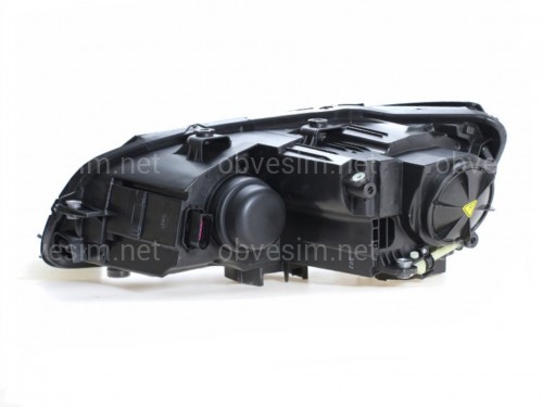 Передние фары Volkswagen Passat B7 USA 2011-2015