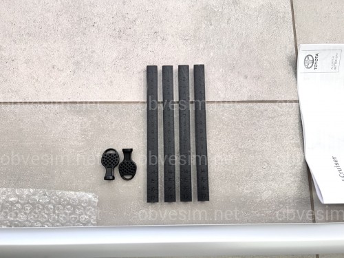 Оригинальные поперечные рейлинги Toyota Land Cruiser Prado 150 2009-2023