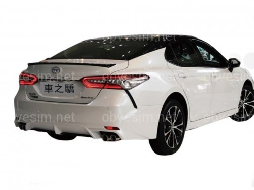 Спойлер лип багажника SE Toyota Camry 70 2018- ABS пластик, цвет черный глянец