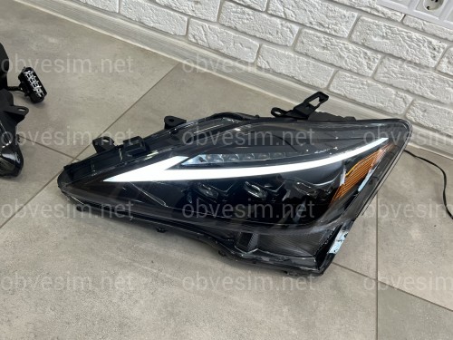Фары Full LED 3 линзы в стиле 2021+ для Lexus IS 2005-2012