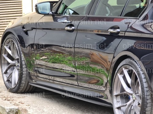 Лезвия под пороги M-Perfomance BMW 5 series G30 G31 2017-  2шт. черный глянец