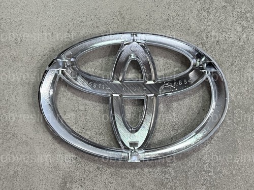 Эмблема лого на решетку Toyota Land Cruiser 200 2012-2015