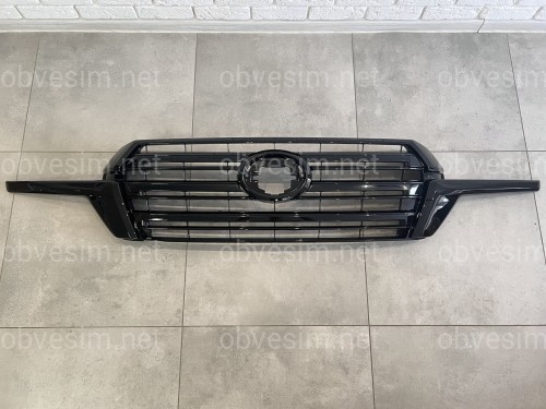 Решетка радиатора с ресницами BLACK Toyota Land Cruiser 200 2015-2022