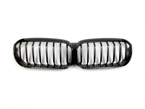 Решетка радиатора ноздри M-Tech BMW 5 Series G30 / G31 2020+ черный глянец