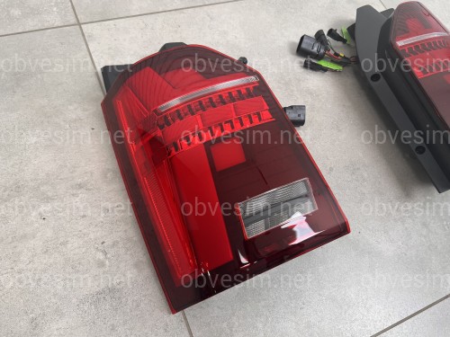 Задние LED фонари стиль Multivan T6.1 2020+ для Volkswagen T6 2015-2019 ляда 2шт.