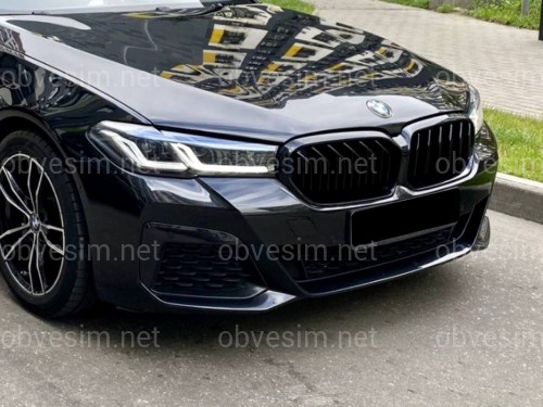 Решетка радиатора ноздри стиль M5 F90 для BMW 5 Series G30 / G31 2020+ черный глянец