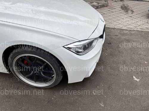 Передний бампер M3 стиль BMW 3 Series F30 F31 2012-2018 (под омыватели / с отверстиями под парктроники)