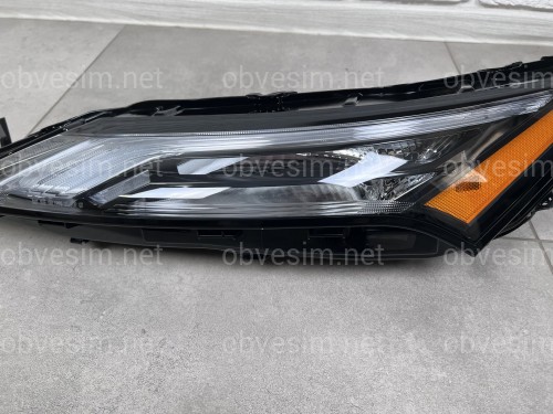 ДХО левая фара верхняя Nissan Rogue T33 2021+