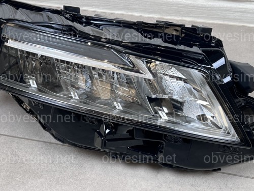 Правая фара Nissan Rogue / X-Trail T33 2021+