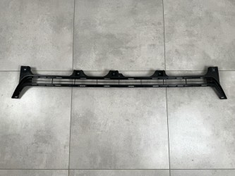 Нижняя решетка бампера 531120G020 Toyota Land Cruiser Prado 150 2013-2017