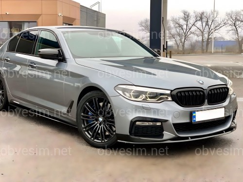 Лезвия под пороги M-Perfomance BMW 5 series G30 G31 2017-  2шт. черный глянец