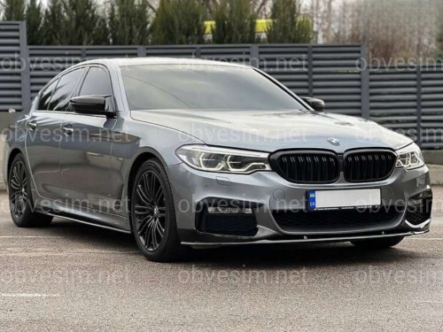 Лезвия под пороги M-Perfomance BMW 5 series G30 G31 2017-  2шт. черный глянец