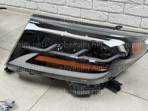 Фары Full LED 3 линзы Toyota Land Cruiser 200 2007-2015