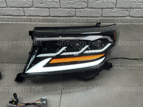 Фары Full LED 3 линзы Toyota Land Cruiser 200 2007-2015