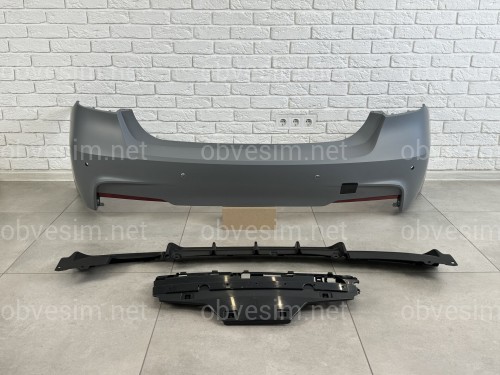 Комплект обвеса M Paket BMW 3 Series F30 2012-2018  (передний / задний бампер, пороги) ПОД ПАРКТРОННИКИ