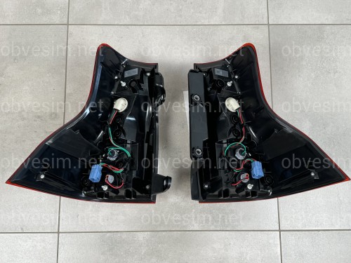 Задние рестайлинговые светодиодные фонари Toyota Land Cruiser Prado 150 2009-2017 (2шт)