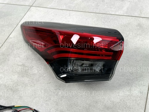 Задний фонарь левый наружный Toyota Highlander 2020-