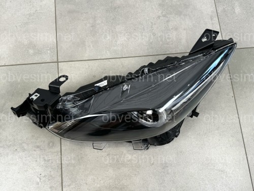 Левая фара Full LED Mazda 3 BM ЕВРОПА РЕСТАЙЛИНГ 2016-2019 B63C-51040