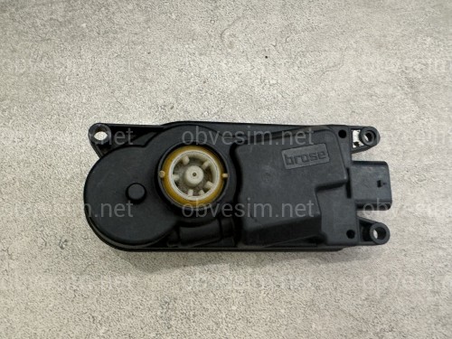 Жалюзи BMW 5 Series G30 / G31 LCI 2020+ (с моторчиком) 51119498612 / 51745A218F3