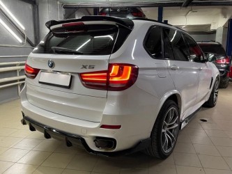Спойлер на крышку багажника Paradigma BMW X5 F15 2013-2018, цвет черный глянец