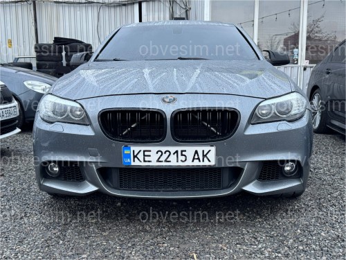 Передний бампер в сборе M Paket BMW 5 Series F10 F11 2010-2013 (под омыватели / с отверстиями под парктроники / с отверстиями туманок)
