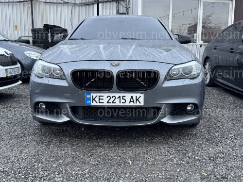 Передний бампер в сборе M Paket BMW 5 Series F10 F11 2010-2013 (под омыватели / с отверстиями под парктроники / с отверстиями туманок)